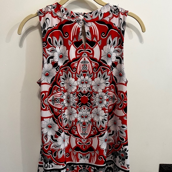 INC International Concepts Beaded Red/Black/White Print Tank Top-M - Picture 2 of 6